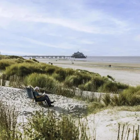 In Near Sandy Beaches, Cleaning Included Chalet